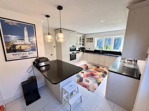 Photo 10- click for photo gallery